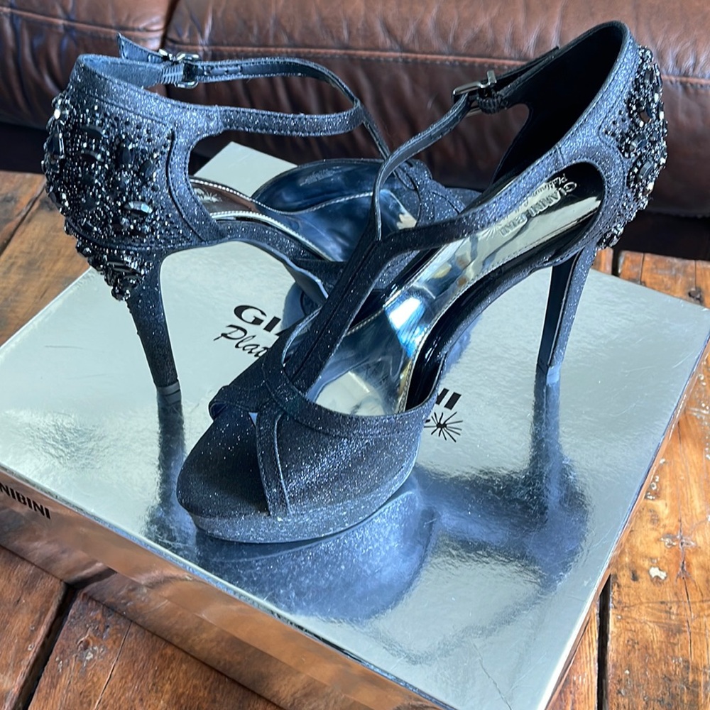 Gianni Bini Laurito Black Size 7.5M